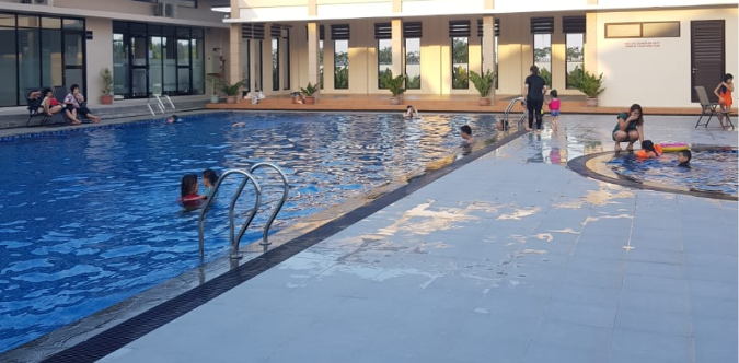 swimming-pool